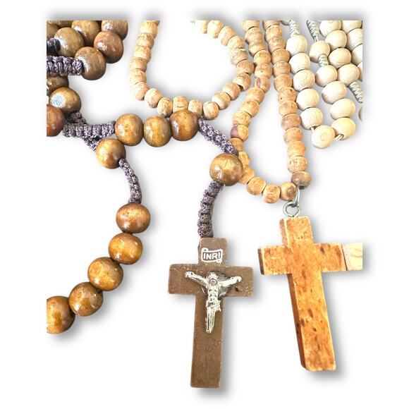 Pre-Loved Wood Rosaries - Picture 4 of 7